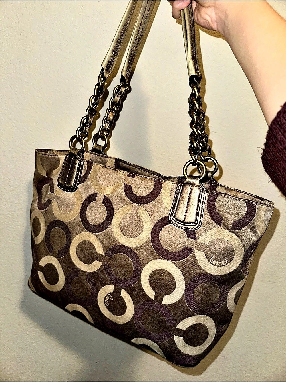 Coach Poppy Signature Glam Tote Logo Print Tote with Wristlet in Brown & Purple - Picture 2 of 5